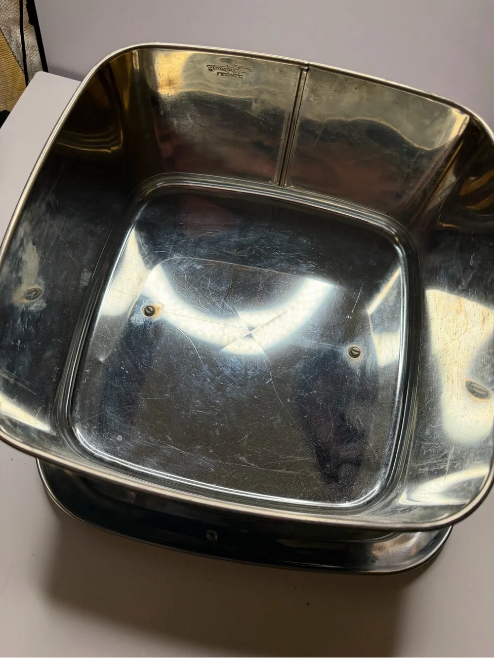 Vintage Lincoln Beautyware Cake Carrier is a vintage mid-century modern